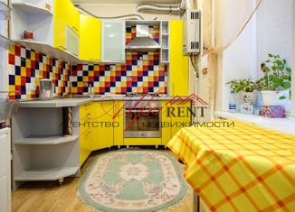 Сдаю 2-ком. квартиру, 45.5 м2, Ставрополь, улица Спартака, 5, микрорайон №3