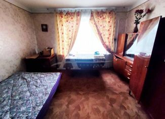 Продаю 3-ком. квартиру, 70 м2, Новопавловск, Восточная улица, 3