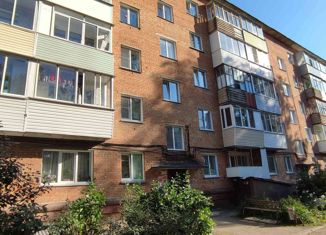 Продажа двухкомнатной квартиры, 45 м2, Юрга, проспект Победы, 5