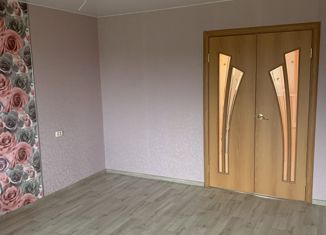 Продажа 3-комнатной квартиры, 57.3 м2, село Ильинка, Школьный переулок, 7