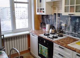 Продаю 2-ком. квартиру, 43 м2, Богородск, 3-й микрорайон, 15