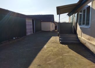 Продаю дом, 58 м2, село Знаменка, улица Мира