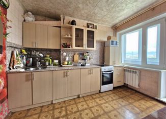 Продам трехкомнатную квартиру, 73.5 м2, Самарская область, Московское шоссе, 83