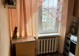 Продам 2-комнатную квартиру, 46.3 м2, Соликамск, Калийная улица, 174