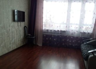 Продается 1-комнатная квартира, 33 м2, село Янтиково, проспект Ленина, 38