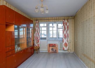 Продам двухкомнатную квартиру, 44 м2, Касли, улица Лобашова, 129