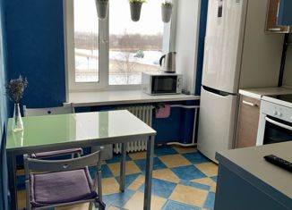 Однокомнатная квартира на продажу, 36 м2, Нефтеюганск, микрорайон 8А, 46