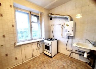 Продается 2-комнатная квартира, 43 м2, Бор, улица Махалова, 23