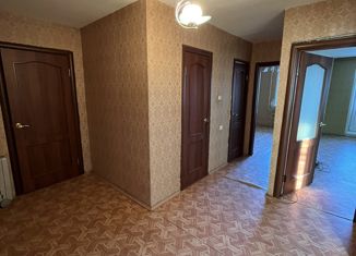 Продам 2-ком. квартиру, 66.9 м2, Курган, улица Кулибина, 1Б, район Рябково