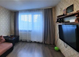 Продам 2-ком. квартиру, 46 м2, поселок Вересовка, Заводская улица, 16