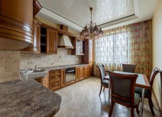Продается трехкомнатная квартира, 126 м2, Москва, Университетский проспект, 16, Университетский проспект