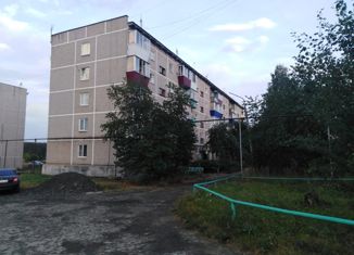 Продажа 2-комнатной квартиры, 43.8 м2, посёлок Бобровский, улица Дёмина, 45