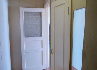 Продажа 1-комнатной квартиры, 32.7 м2, Орск, Перегонная улица, 8