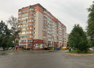 Двухкомнатная квартира на продажу, 63.3 м2, Смоленск, улица Черняховского, 25