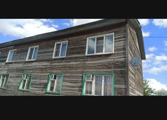 Продается 3-комнатная квартира, 64 м2, Котельнич, улица Нахимова, 21