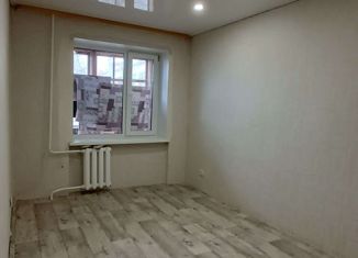 Продается четырехкомнатная квартира, 76.5 м2, Сибай, улица Чайковского, 22/1