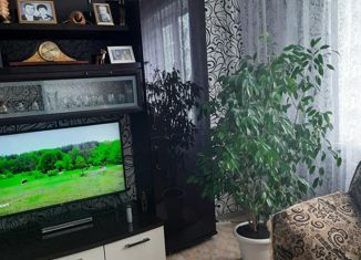 Продается 5-комнатная квартира, 96 м2, Прокопьевск, улица Есенина, 76/1