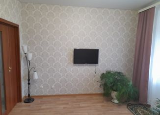 Продаю двухкомнатную квартиру, 56 м2, Арск, Комсомольская улица, 3