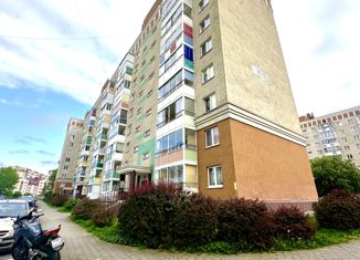 Продается трехкомнатная квартира, 72.3 м2, Калининградская область, Осенняя улица, 18