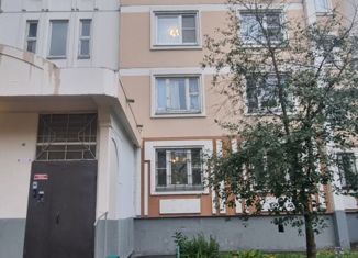 Продам 4-комнатную квартиру, 96 м2, Москва, Онежская улица, 13к1, станция Коптево