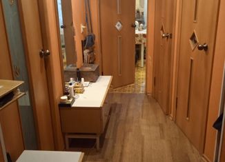 Продаю трехкомнатную квартиру, 61.5 м2, Нижний Новгород, проспект Октября, 33, жилой район Соцгород