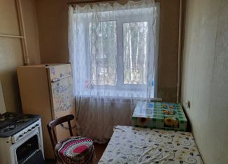 Продается 2-ком. квартира, 45 м2, посёлок городского типа Редкино, проспект Химиков, 37