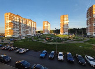 Однокомнатная квартира на продажу, 39.7 м2, посёлок Марьино, улица Харлампиева, 52к1