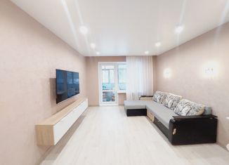 Двухкомнатная квартира на продажу, 70.3 м2, Кирово-Чепецк, улица Луначарского, 27