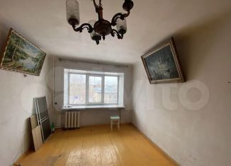 Продаю 2-комнатную квартиру, 43.1 м2, Рубцовск, Комсомольская улица, 72