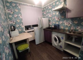 Продается 1-комнатная квартира, 32.3 м2, Новотроицк, Советская улица, 72