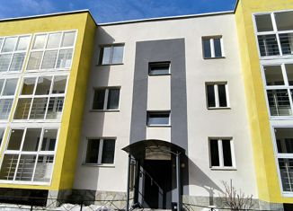 Однокомнатная квартира в аренду, 32 м2, Среднеуральск, улица Металлистов, 14