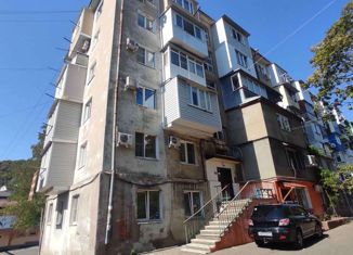 Продам 2-ком. квартиру, 38 м2, Краснодарский край, улица Шаумяна, 32