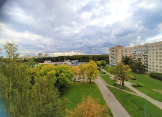 Продается 3-комнатная квартира, 59.2 м2, Санкт-Петербург, проспект Ветеранов, 147к2, муниципальный округ Сосновая Поляна