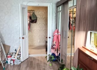 2-комнатная квартира на продажу, 45.6 м2, Верхняя Пышма, улица Менделеева, 3