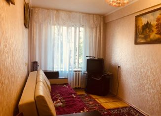 Сдается в аренду однокомнатная квартира, 29 м2, Пятигорск, улица Кучуры, 22