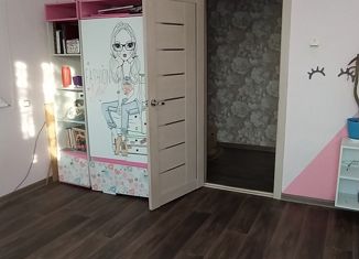 Продаю трехкомнатную квартиру, 79.9 м2, поселок городского типа Пангоды, Звёздная улица, 22