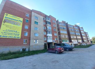 Продается четырехкомнатная квартира, 85 м2, Красноуфимск, Манчажская улица, 36