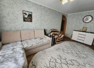 Продается двухкомнатная квартира, 45.1 м2, Полысаево, улица Жукова, 9
