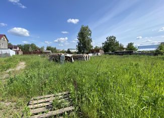 Продаю земельный участок, 6.6 сот., деревня Медвежьи Озёра, Радужная улица, уч127