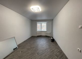 Продам 1-ком. квартиру, 38.5 м2, Урай, микрорайон Западный, 11