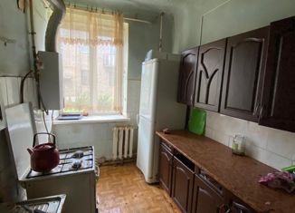 Продам 3-комнатную квартиру, 64.8 м2, Октябрьский, улица Кувыкина, 31