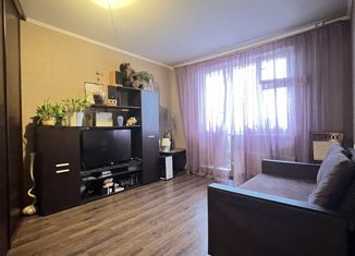 Продается 1-комнатная квартира, 38 м2, Москва, улица Главмосстроя, 7, улица Главмосстроя