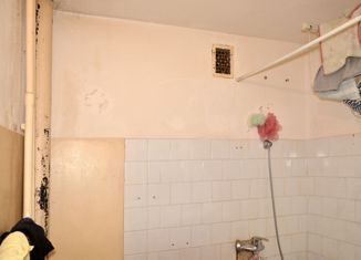 Продам 3-ком. квартиру, 45.5 м2, посёлок Молочные Дворы, посёлок Молочные Дворы, 6