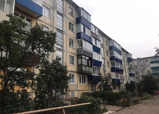 Продается 4-комнатная квартира, 68 м2, Сарапул, улица Гончарова, 59