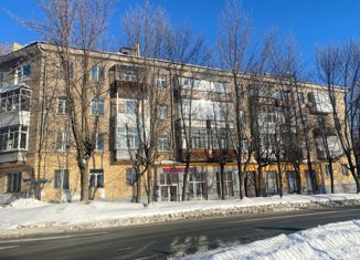Продается 2-комнатная квартира, 55 м2, Уфа, улица Калинина, 65, жилой район Черниковка