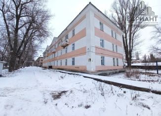 Продаю 3-ком. квартиру, 62.9 м2, Балашов, улица Титова, 6