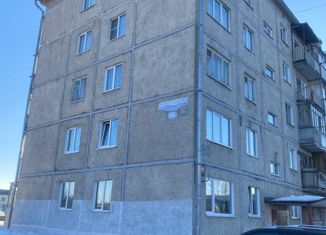 Двухкомнатная квартира на продажу, 44.7 м2, поселок городского типа Зеленогорский, Центральная улица, 80