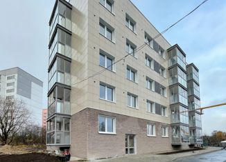 Продается 2-комнатная квартира, 55.4 м2, Петрозаводск, улица Черняховского, 25, район Перевалка