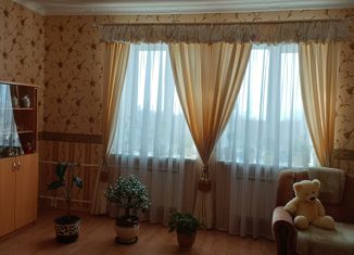 Продам 3-ком. квартиру, 107 м2, Ивдель, улица 22-го Партсъезда, 4