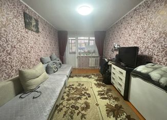 Продам 2-ком. квартиру, 44 м2, Ишимбай, улица Вахитова, 3